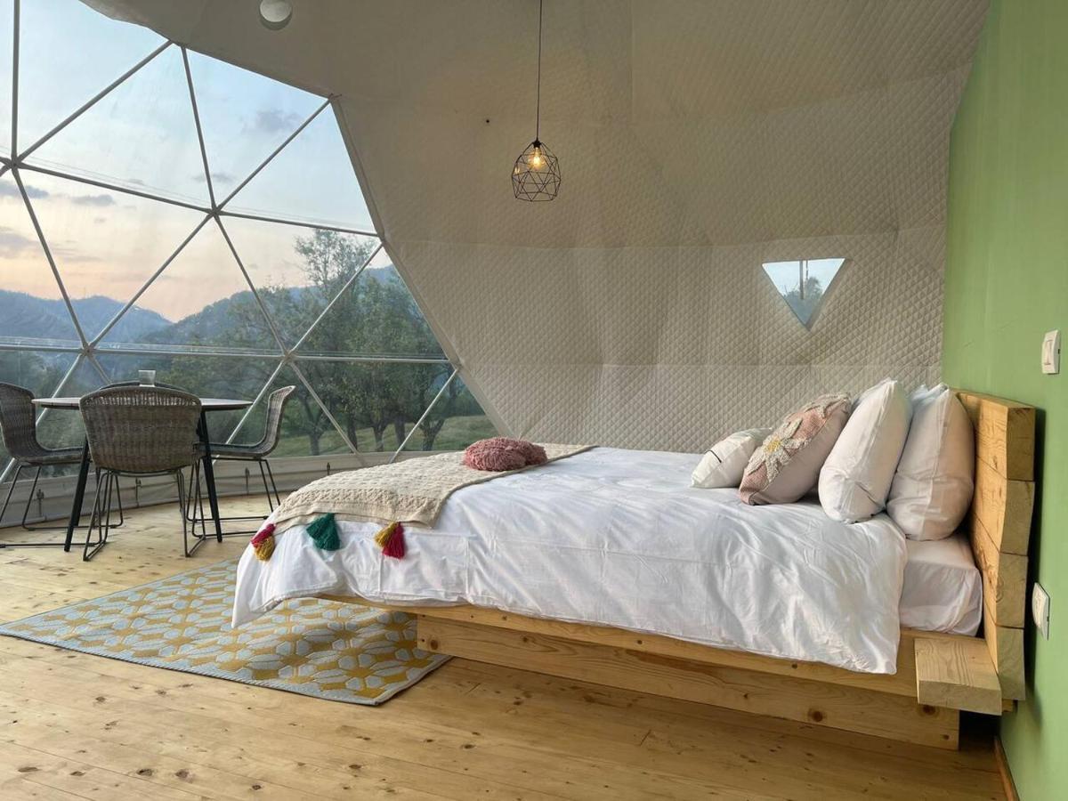 Hotel Tranquil Dome - Manta'S Retreat Glamping Cornereva Exterior foto